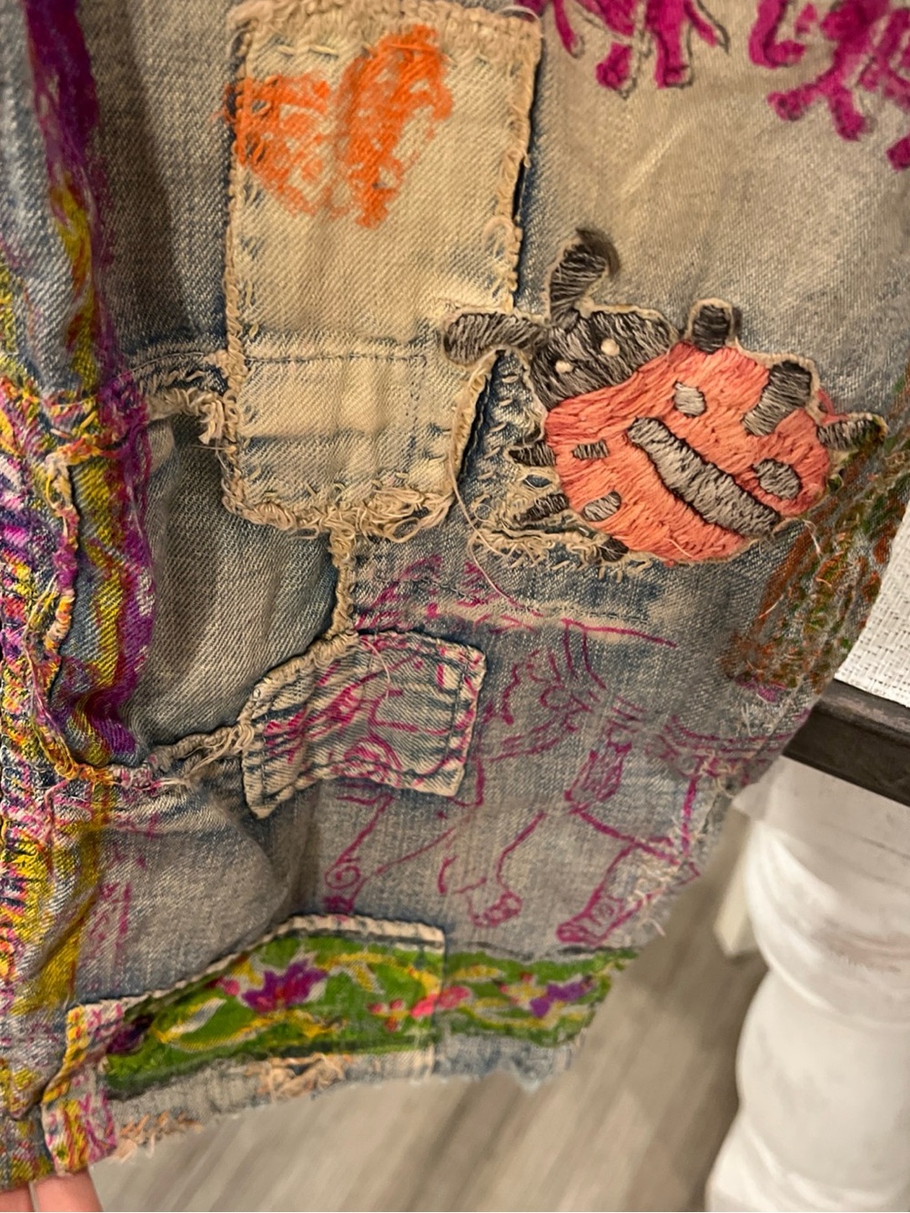 Magnolia Pearl Gray Denim Wide-Leg Jeans with Pink & Orange Embroidery - Picture 6 of 15
